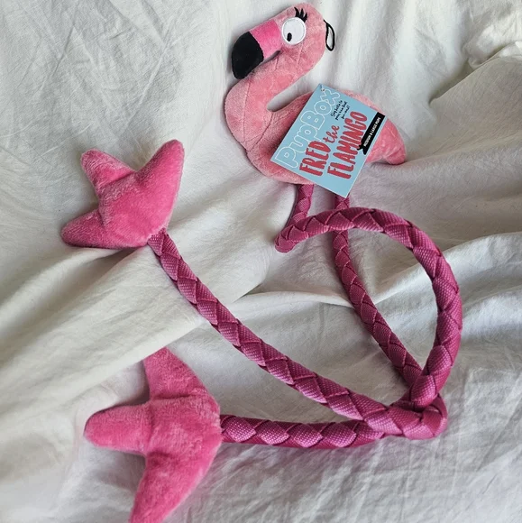 Pupbox Flamingo Tug & Squeaker Medium/Large Nwt - Picture 3 of 9